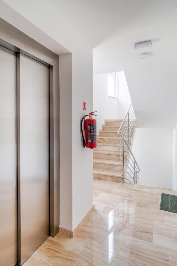 Solu Apartment Promajna Exterior photo