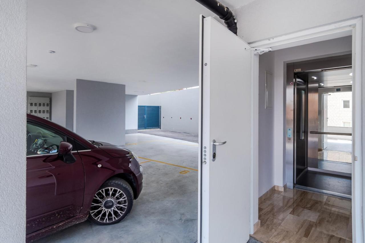 Solu Apartment Promajna Exterior photo